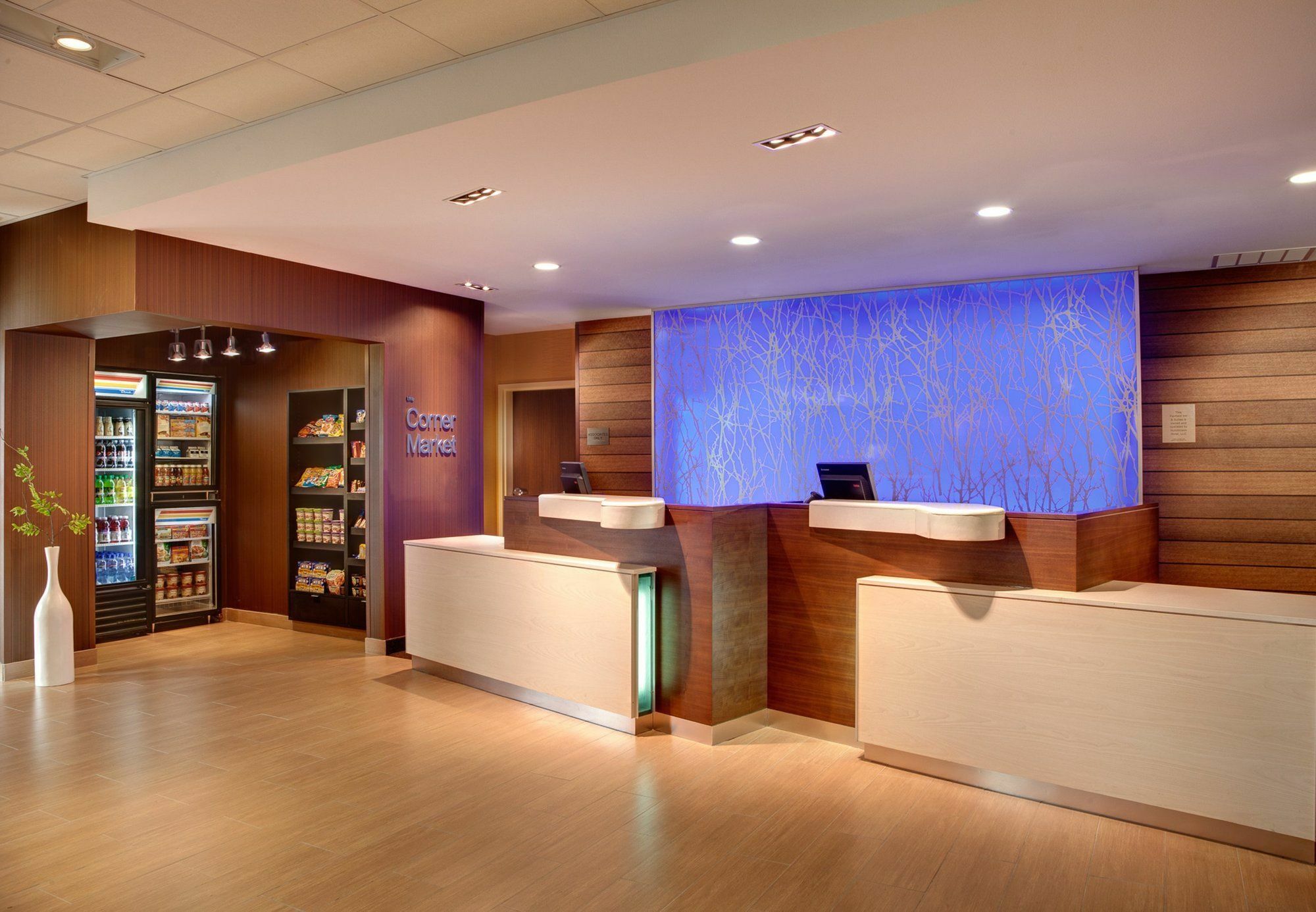 Fairfield Inn & Suites By Marriott Regina Exterior photo